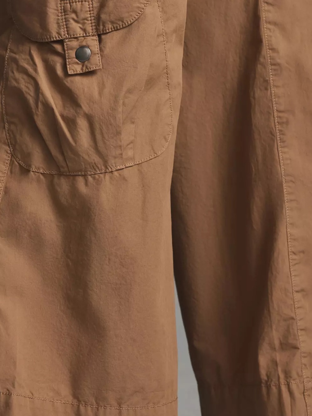 Pilcro Low Rise Relaxed Fit Cargo Pants NWTS - Picture 9 of 9